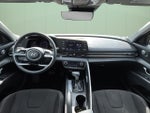 2022 Elantra Thumbnail 23