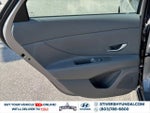 2022 ELANTRA Thumbnail 19