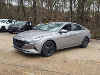 Photo of a 2022 Hyundai Elantra SEL 4DR Sedan Sulev for sale