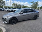 2023 Elantra Thumbnail 13