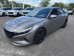 2023 Elantra Thumbnail 15