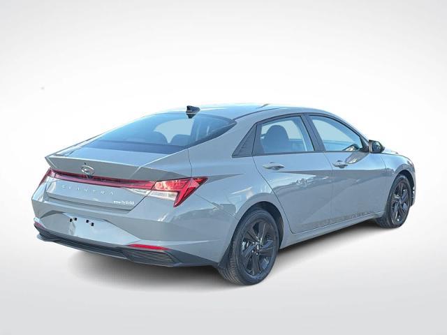 2022 Hyundai Elantra - $19,275