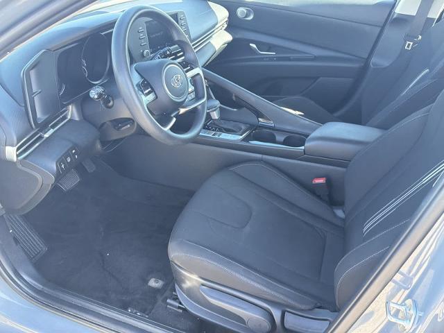 2022 Hyundai Elantra - $19,275