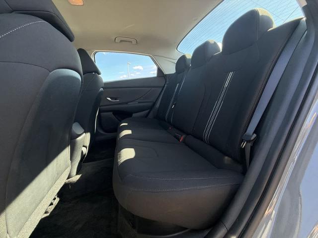 2022 Hyundai Elantra - $19,275
