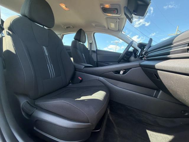 2022 Hyundai Elantra - $19,275