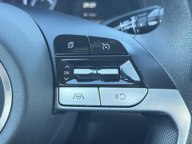 2022 Hyundai Elantra - $19,275