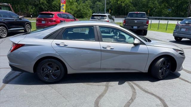 2023 Hyundai ELANTRA Hybrid Blue