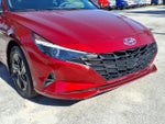 2023 ELANTRA Hybrid Thumbnail 9