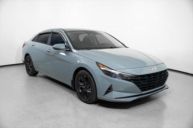 2021 Hyundai Elantra - $17,900