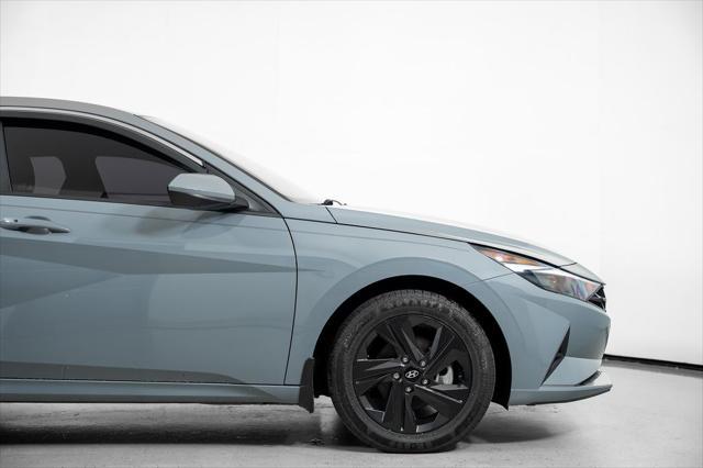 2021 Hyundai Elantra - $17,900