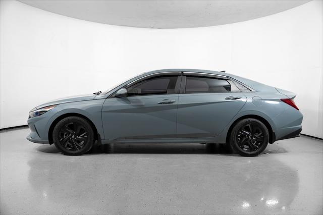 2021 Hyundai Elantra - $17,900