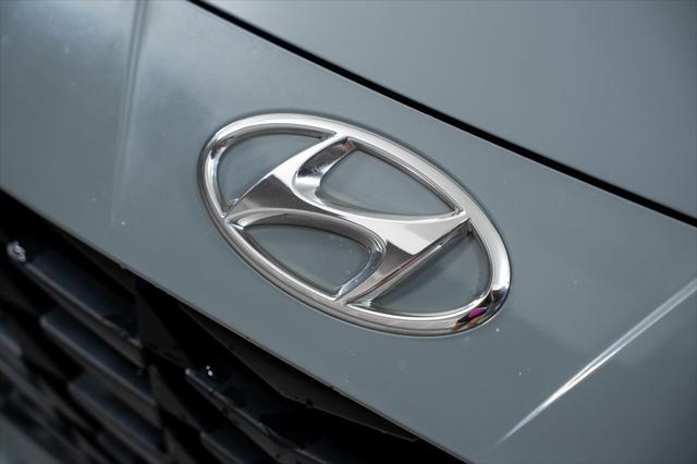2021 Hyundai Elantra - $17,900