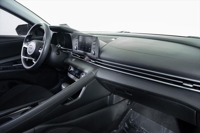 2021 Hyundai Elantra - $17,900