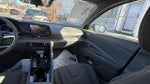 2023 ELANTRA Hybrid Thumbnail 29