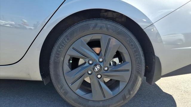 2023 Hyundai ELANTRA Hybrid Blue