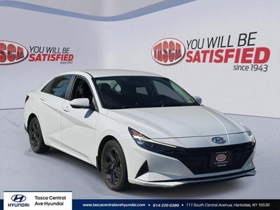 2022 Hyundai Elantra Hybrid Blue 4DR Sedan