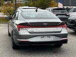 2022 ELANTRA Hybrid Thumbnail 3