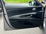 2022 ELANTRA Hybrid Thumbnail 6