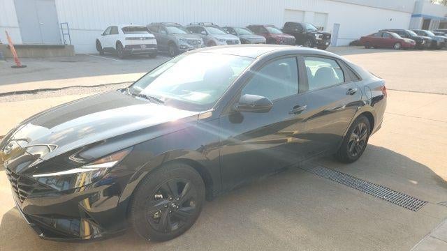 Preowned 2023 Hyundai ELANTRA Hybrid Blue for Sale