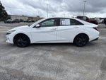 2022 ELANTRA Hybrid Thumbnail 5