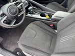 2022 ELANTRA Hybrid Thumbnail 10