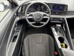 2022 ELANTRA Hybrid Thumbnail 14