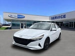 2022 ELANTRA Hybrid Thumbnail 4