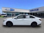 2022 ELANTRA Hybrid Thumbnail 5