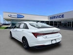 2022 ELANTRA Hybrid Thumbnail 6