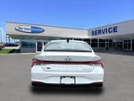 2022 ELANTRA Hybrid Thumbnail 7