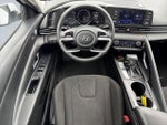 2022 ELANTRA Hybrid Thumbnail 14