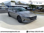2023 ELANTRA Hybrid Thumbnail 1