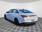 2023 ELANTRA Hybrid Thumbnail 4
