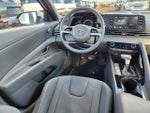 2023 ELANTRA Hybrid Thumbnail 14