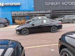 2023 Hyundai ELANTRA Hybrid with Phantom Black Exterior
