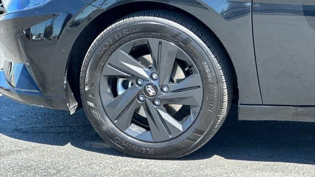 2023 Hyundai ELANTRA Hybrid Blue