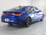 2023 ELANTRA Hybrid Thumbnail 4