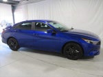 2023 ELANTRA Hybrid Thumbnail 7