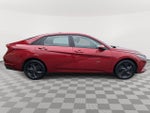 2023 ELANTRA Hybrid Thumbnail 5