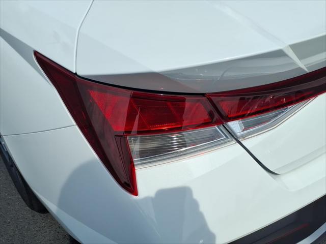 2024 Hyundai Elantra - $20,991
