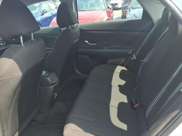 2024 Hyundai Elantra - $20,991