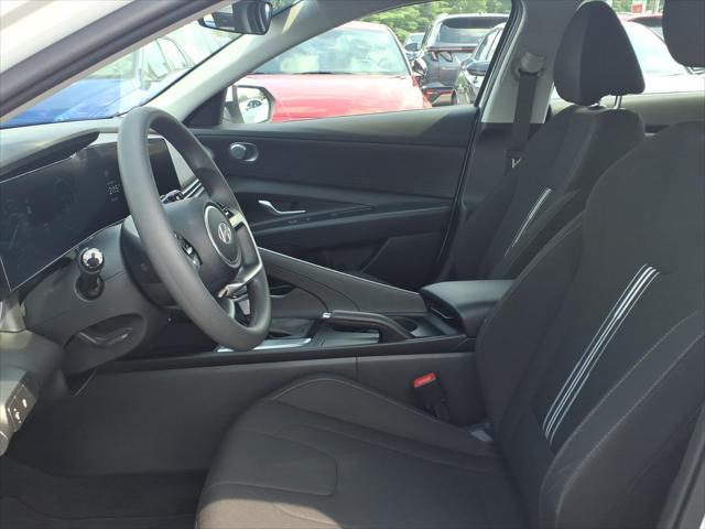 2024 Hyundai Elantra - $20,991