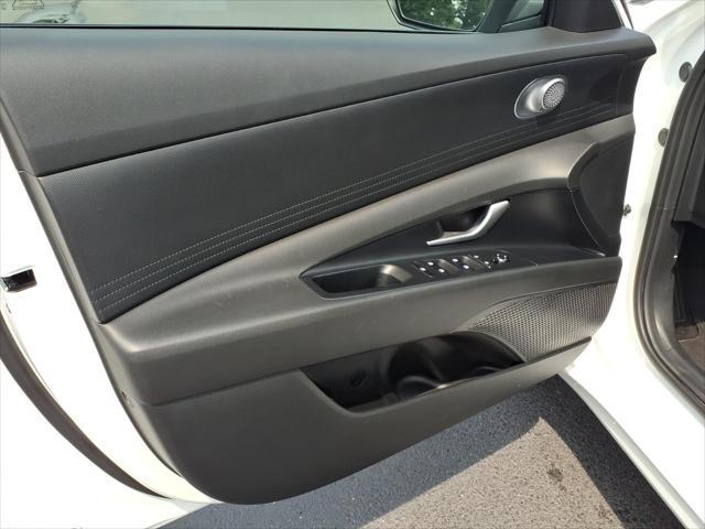 2024 Hyundai Elantra - $20,991