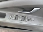 2024 Elantra Thumbnail 16