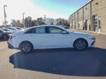 2024 Elantra Thumbnail 4