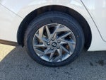 2024 Elantra Thumbnail 26