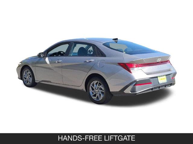 2024 Hyundai Elantra - $18,975
