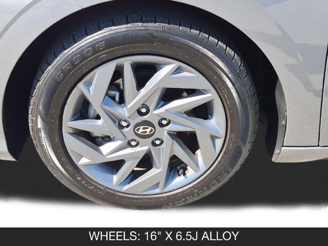 2024 Hyundai Elantra - $18,975