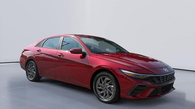 Preowned 2024 Hyundai ELANTRA SEL for Sale
