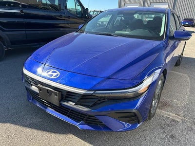 2024 Hyundai Elantra SEL 4DR Sedan